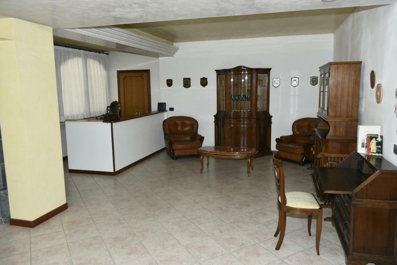 Villa Manuela Местре Экстерьер фото